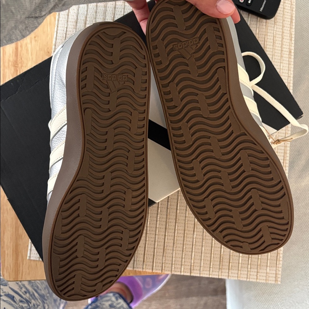 Adidas Silver and White Sneakers with Brown Soles - Picture 3 of 4